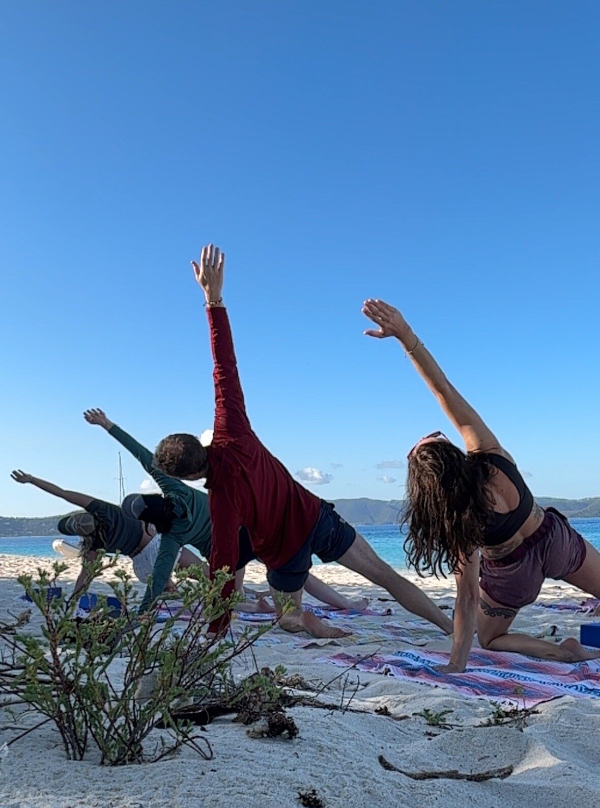 beach yoga at wellness and yoga retreat